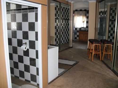 Pension Otj Pride Guest House 5