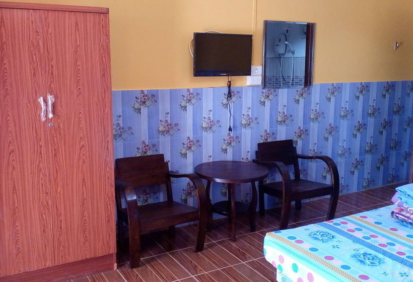 Hotel Rueangsri Siri Guesthouse 4