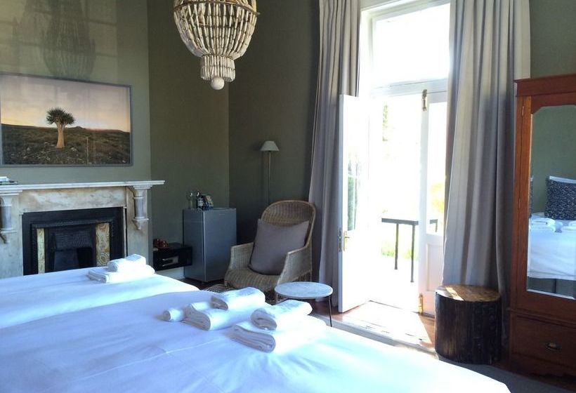 Pension Harpers House 1