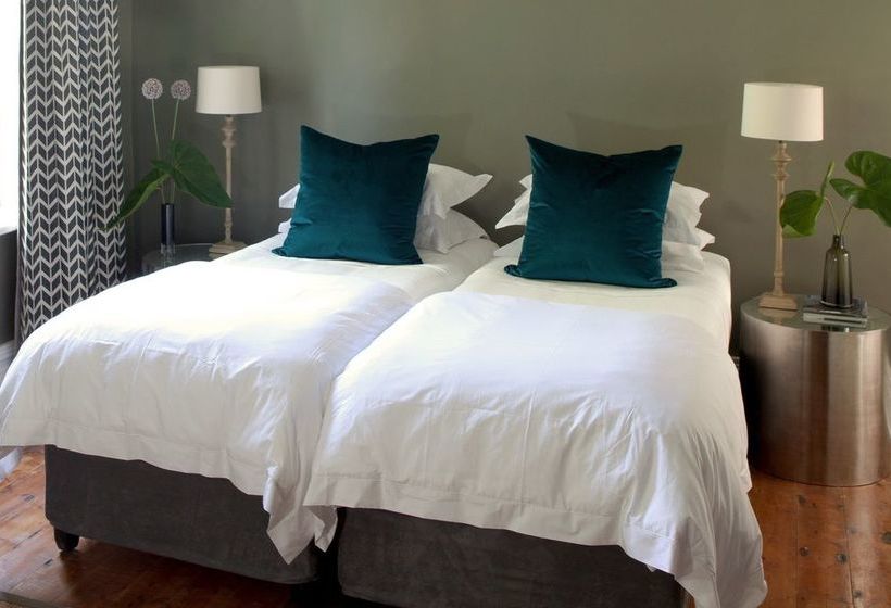 Pension Harpers House 6