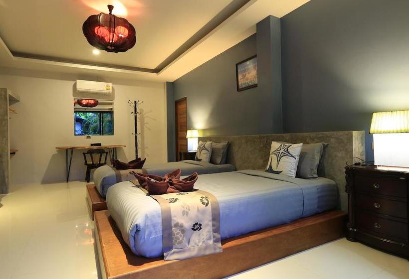 Hotel In Touch Resort 13