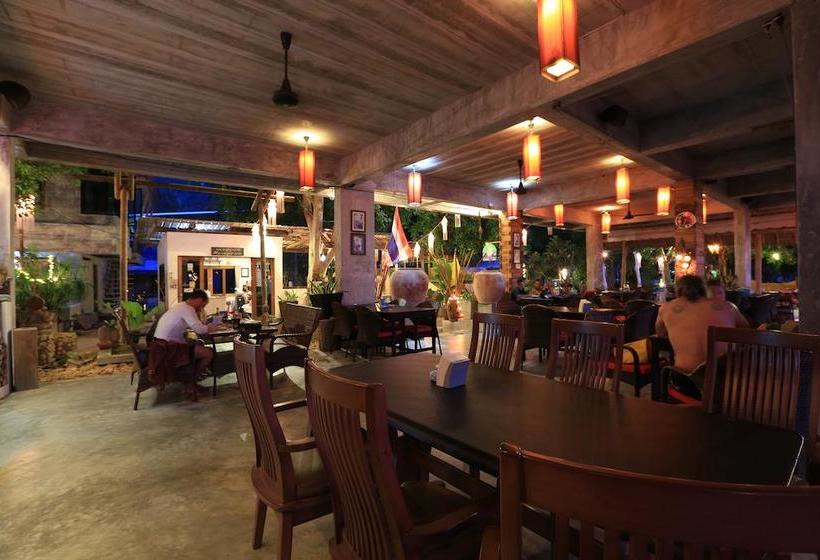 Hotel In Touch Resort 15