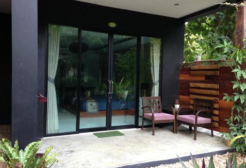 Hotel In Touch Resort 18