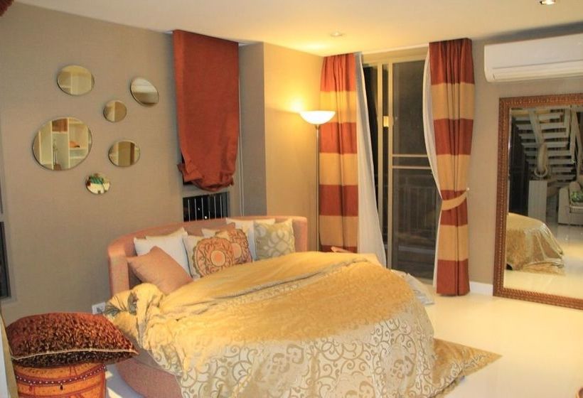 Hotel Boathouse Hua Hin Condominium