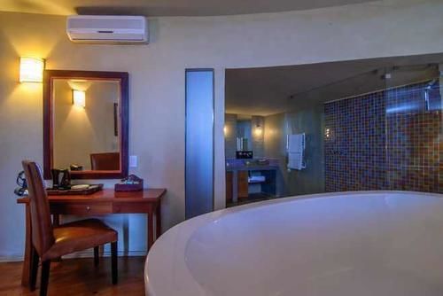 Hotel Sirius Lodge 8