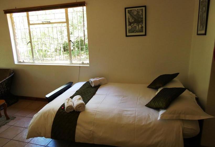 Pension Meerkatplaats Guesthouse And B&b 11