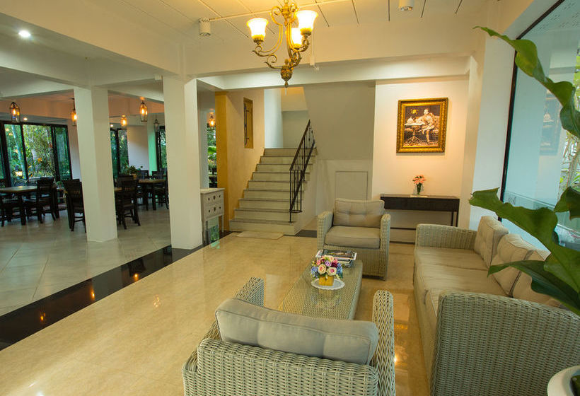 Hotel De Ville Nakhon 12