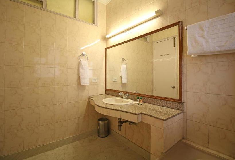 Hotel Oyo Rooms Guru Dronacharya II 11