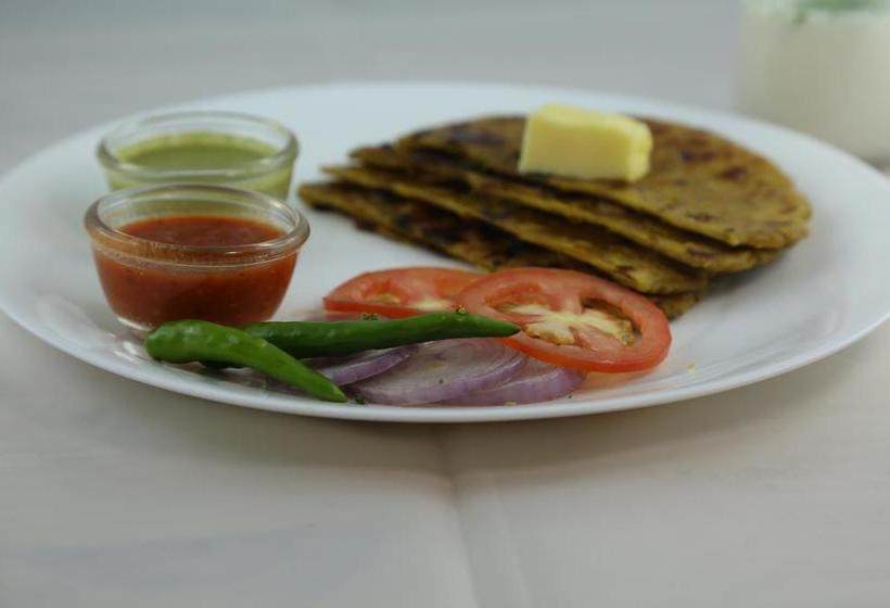 Hotel Oyo Rooms Guru Dronacharya II 8