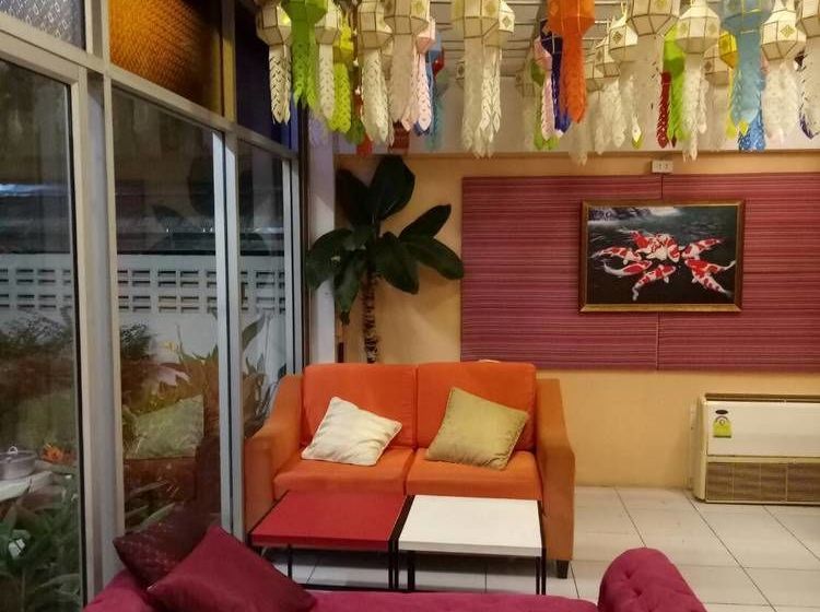 Hotel Rapeepong Small 4