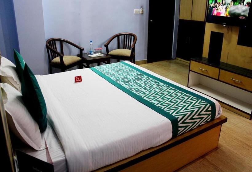 Hotel Oyo Rooms Railway Station Raja Road 1 8