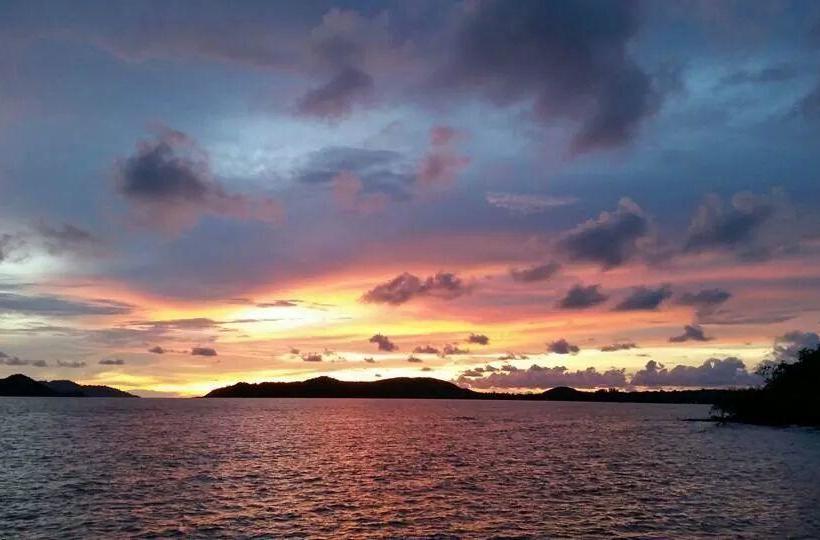 Hotel Banana Sunset Bar & Bungalows 15