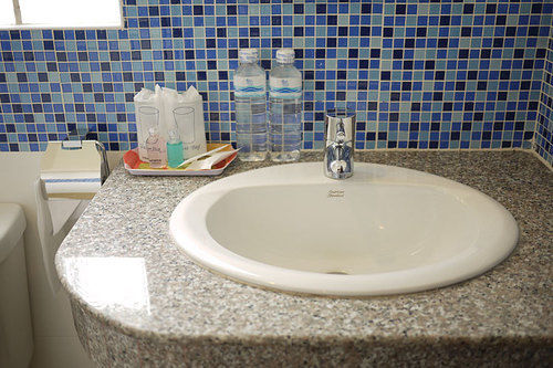 Hotel Naithon Beach Mansion 9