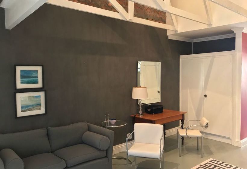 Green Point Self Catering Studio