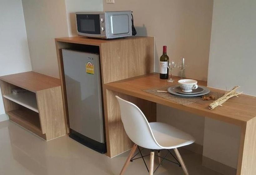 Jk Living Hotel & Service Apartment 18