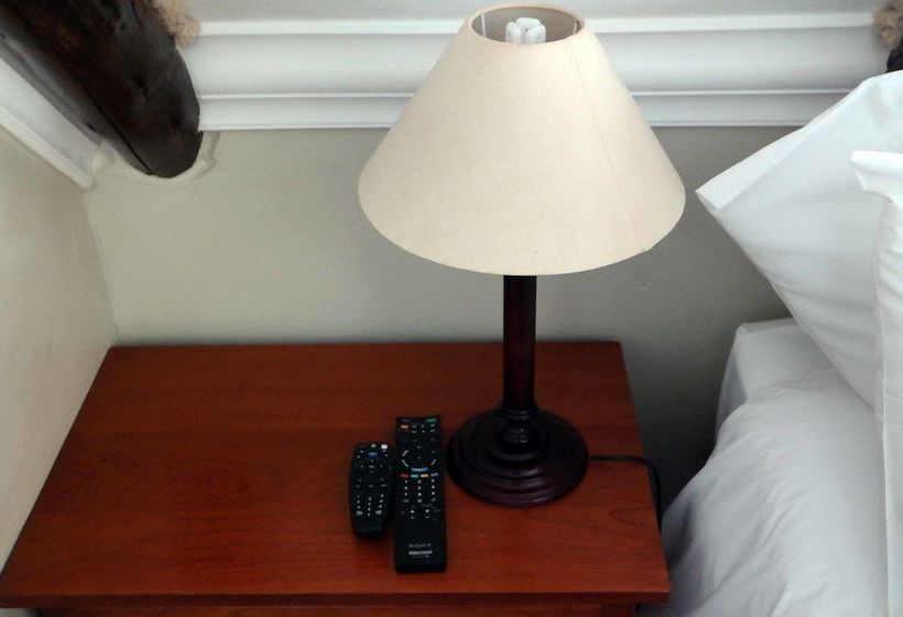 Bed and Breakfast Tweyamo Guest House 13