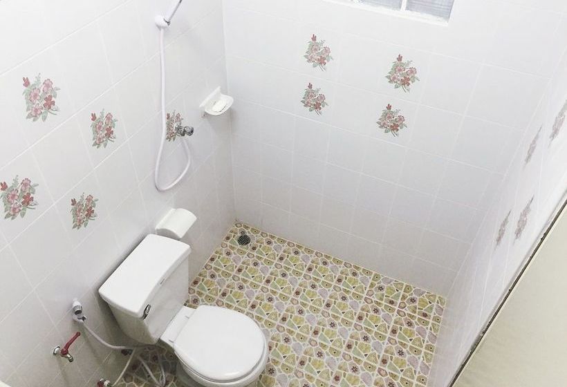 Hat Yai Youth Hostel 16