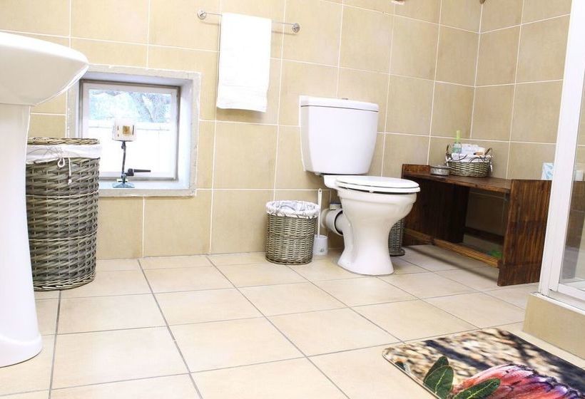 Emzini Apartments 14