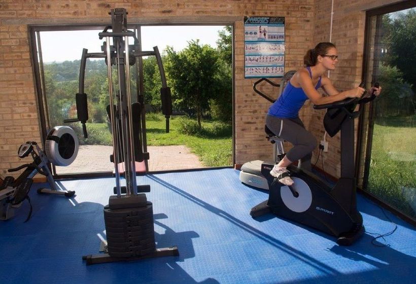 Emzini Apartments 15