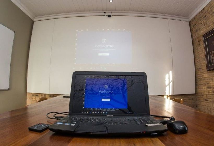 Emzini Apartments 18