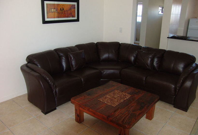 Bradclin Beach Blouberg 18