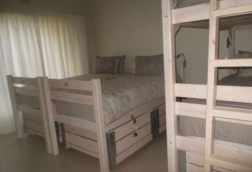 Hostel Guesthouse @ Rosie's 14