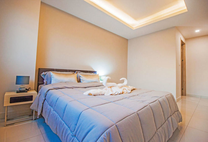 Hotel Water Park By Pattaya Sunny Rentals 11