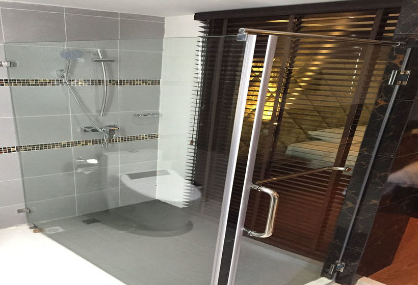 Grand Pink Hotel Hat Yai 20