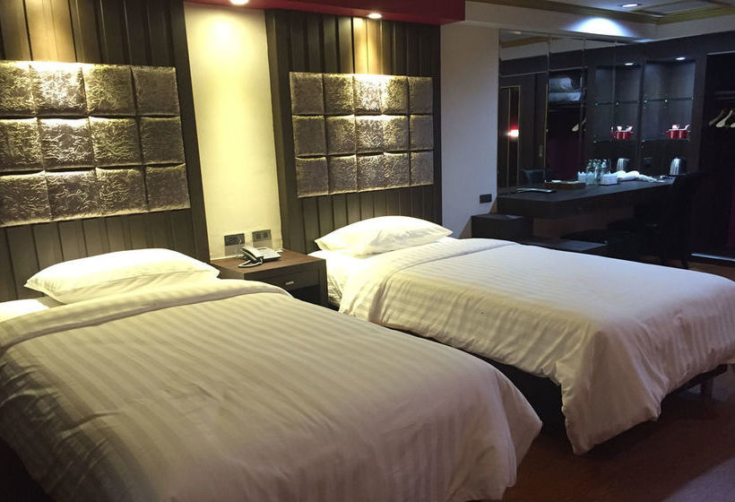 Grand Pink Hotel Hat Yai 5