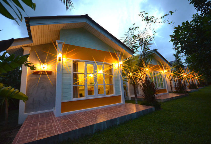 Pensión Baan Suan Leela Phuket