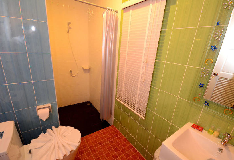 Pension Baan Suan Leela 5