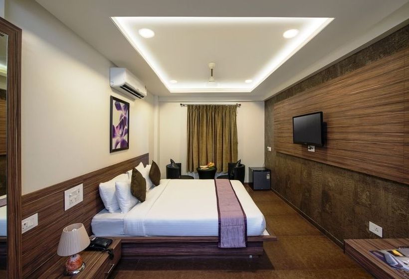 Hotel New Leaf Achillea Chakan 13