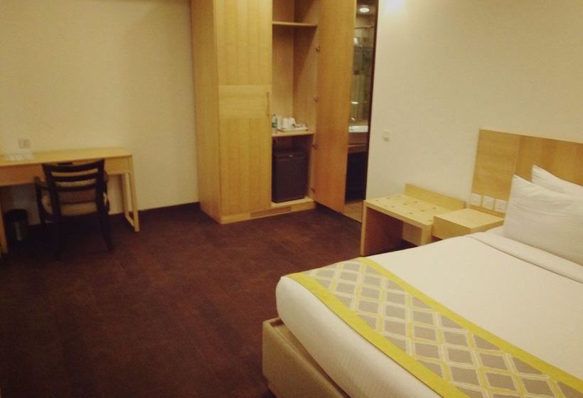 Hotel Stately Suites NH 8 16