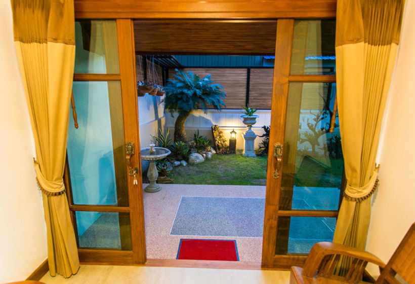 Hotel Tree Home Plus Home Stay 19