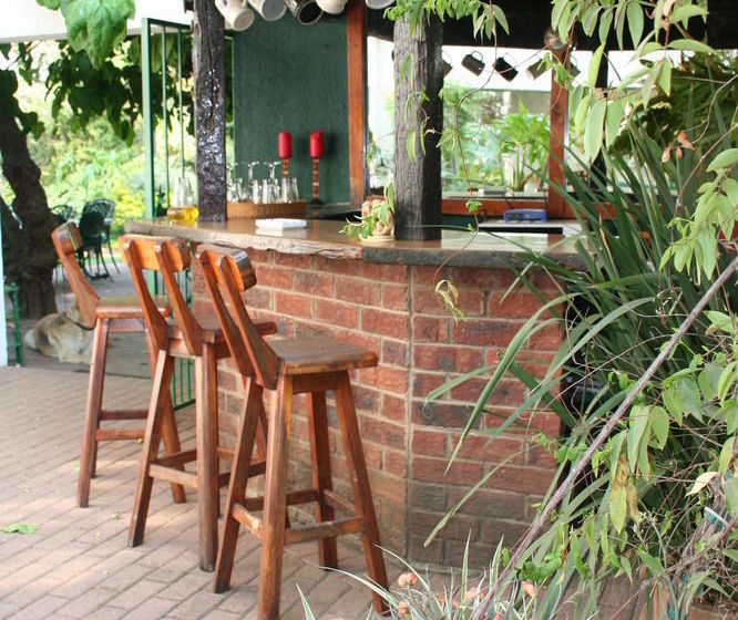 Riverbend Country House 9