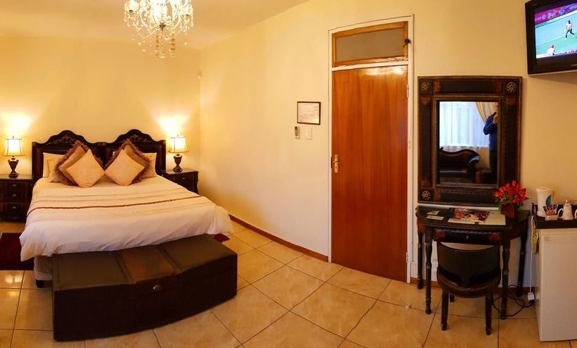 Pension Kimberley Manor Guesthouse 10