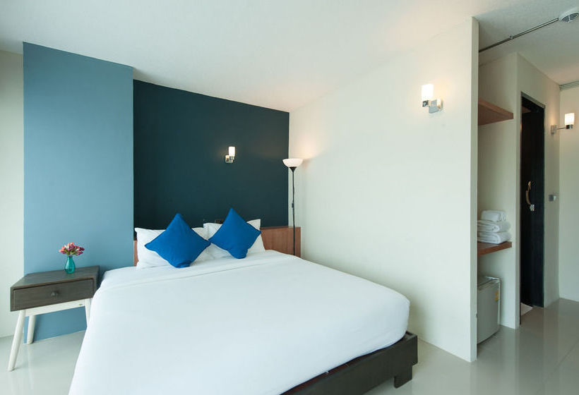 Hotel The Sixteenth Naiyang Beach 1