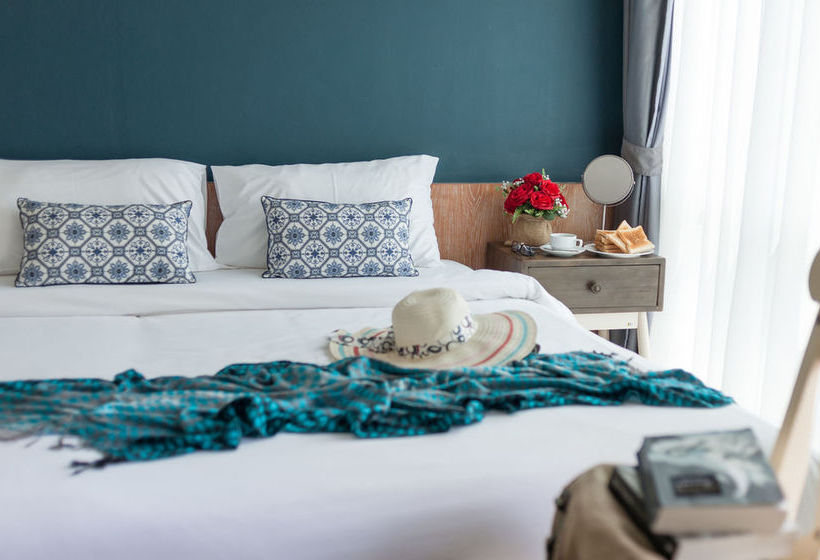 Hotel The Sixteenth Naiyang Beach 18