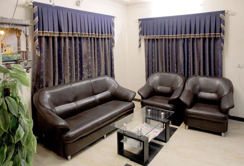 Hotel Oyo Rooms Samarth Nagar Road Varad Ganesh Mandir 18