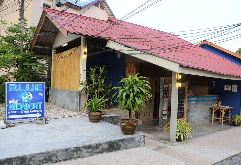 Blue Midnight Hostel Surat Thani