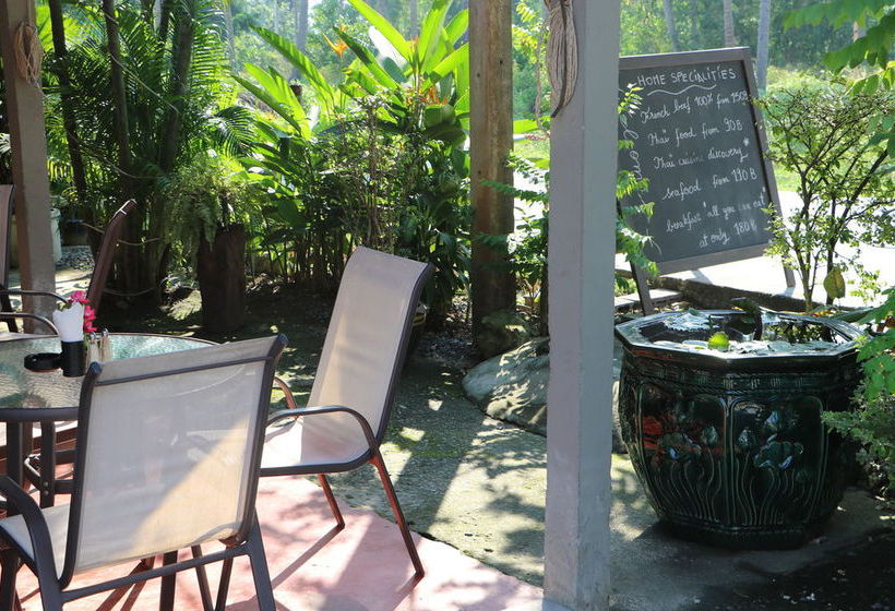 Blue Midnight Hostel 14