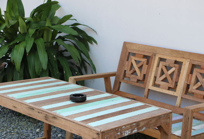 Blue Midnight Hostel 18