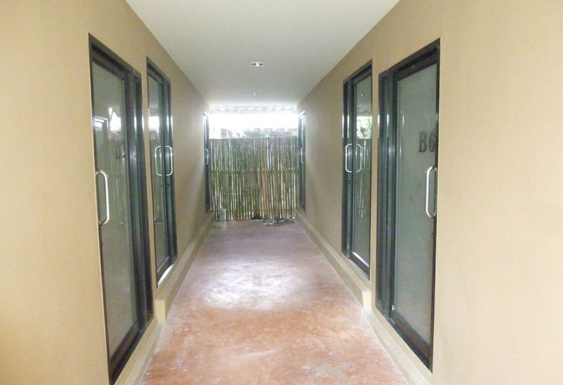 Blue Midnight Hostel 20