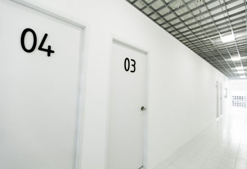 Quadromania Service Apartment