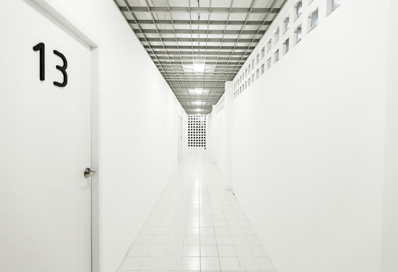 Quadromania Service Apartment 2