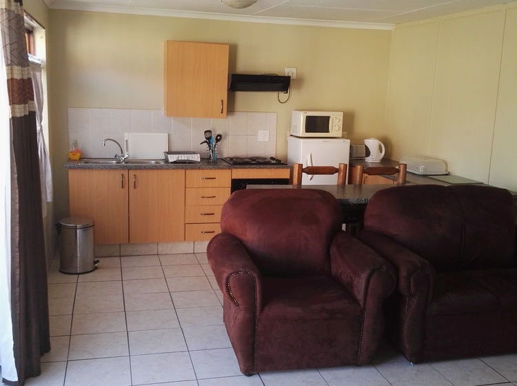 Bed and Breakfast Louhallas 3