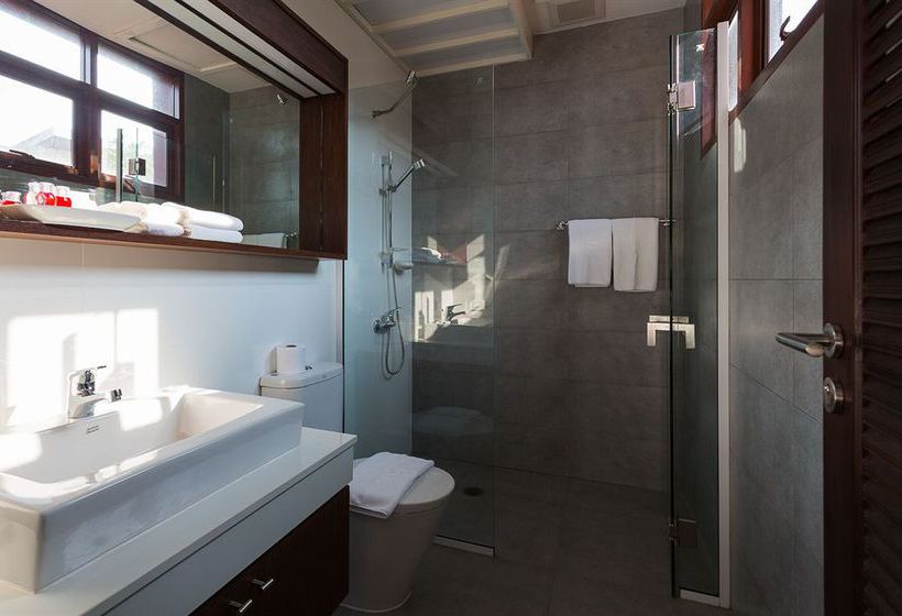 Amatapura Beachfront Villa 12 1