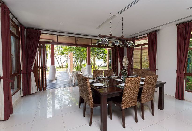 Amatapura Beachfront Villa 12 12