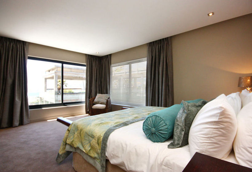 Houghton Heights B 7