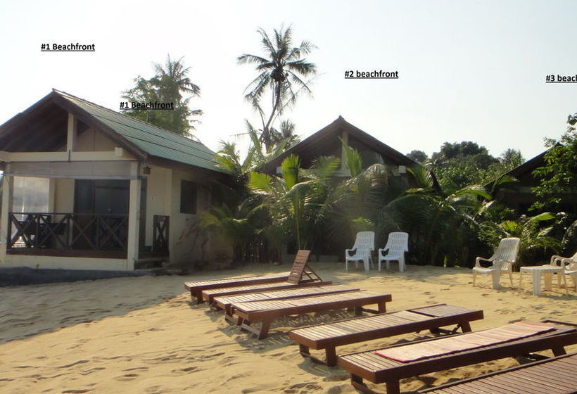 Hotel Moonhut Bungalows 10